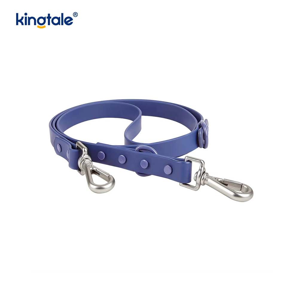 Aangepaste modieuze lichtgewicht waterdichte PVC hondenharnas riem halsband