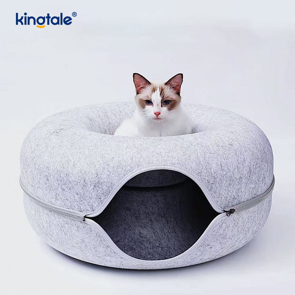 Afneembare ronde vilten en wasbare kattenspeeltunnel voor kattengrotbed
